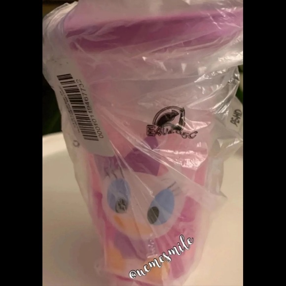 Tupperware Disney Baby Daisy Duck Sippy Cup - Picture 3 of 3